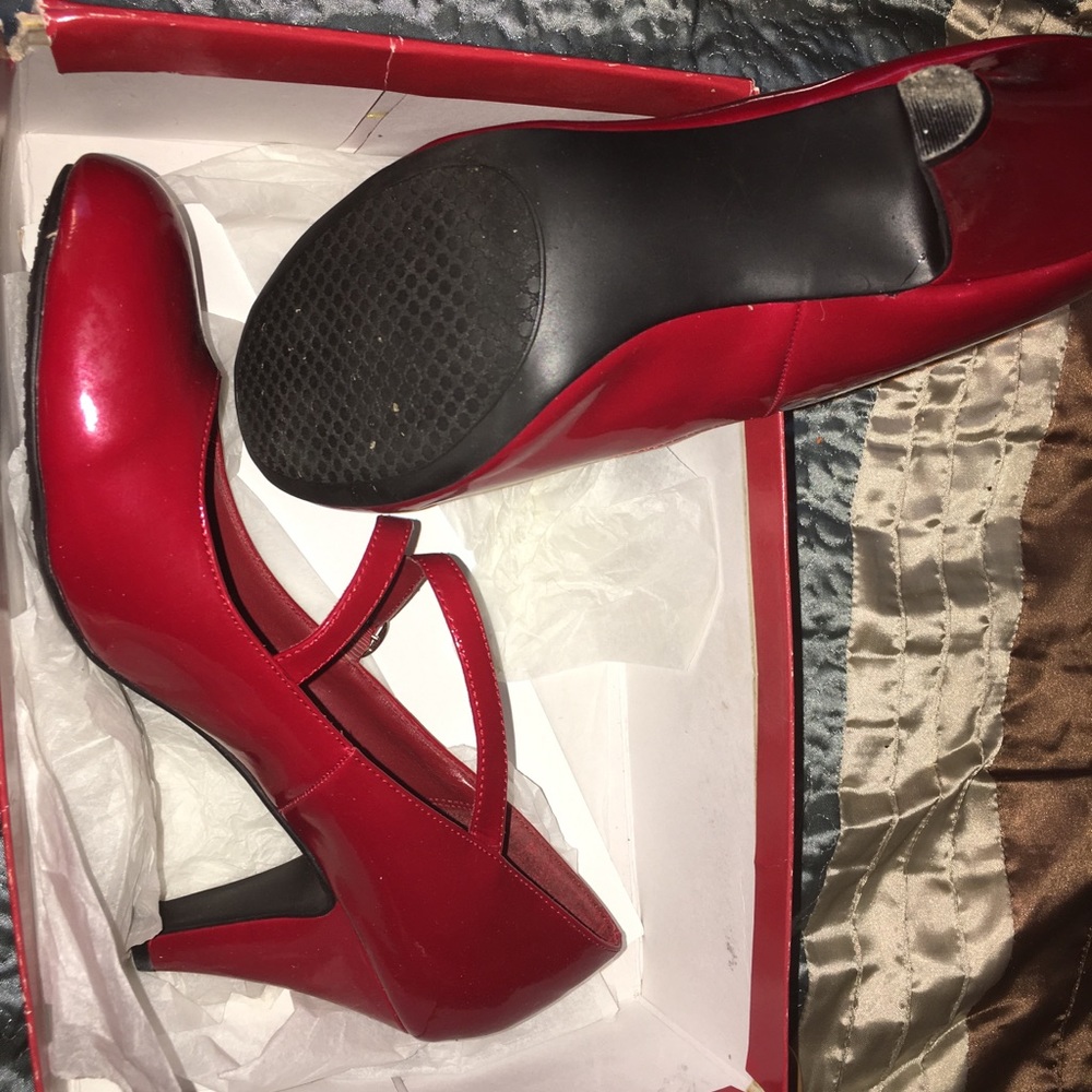 Women’s Shoes